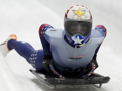 Americká skeletonistka Katie Uhlaenderová