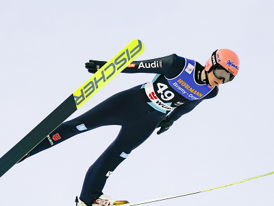 Nemecký skokan na lyžiach Karl Geiger