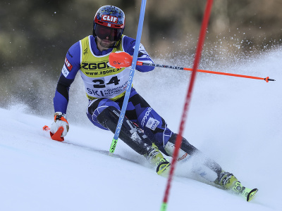 Grécky lyžiar AJ Ginnisom