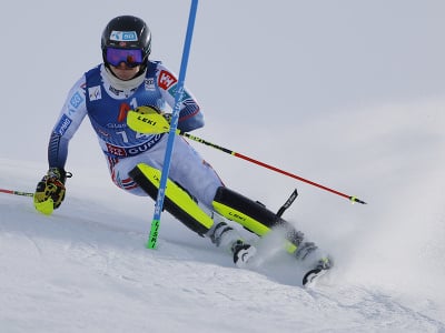 Atle Lie McGrath počas slalomu v rakúskom Gurgli