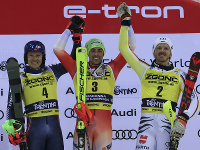 Švajčiarsky lyžiar Daniel Yule triumfoval v druhom slalome tejto sezóny Svetového pohára