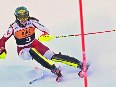 Na snímke rakúska lyžiarka Katharina Liensbergerová počas prvého kola slalomu žien v rámci Svetového pohára v alpskom lyžovaní v Jasnej 21. januára 2024