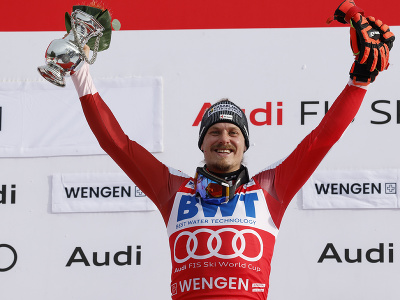 Rakúsky lyžiar Manuel Feller zvíťazil v nedeľnom slalome Svetového pohára vo Wengene