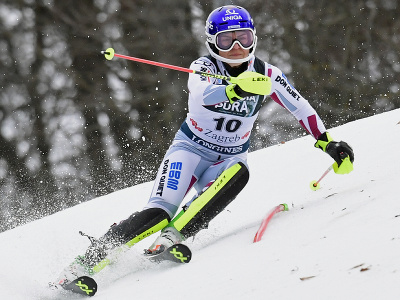 Na snímke česká lyžiarka Martina Dubovská v prvom kole slalomu žien Svetového pohára v alpskom lyžovaní v Záhrebe 4. januára 2022