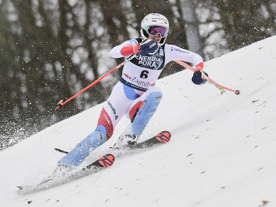 Na snímke švajčiarska lyžiarka Michelle Gisinová v prvom kole slalomu žien Svetového pohára v alpskom lyžovaní v Záhrebe 4. januára 2022