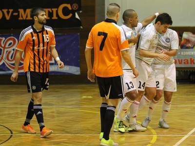 Slov-Matic FOFO Bratislava prehral v stredajšom prípravnom zápase s úradujúcim európskym šampiónom Kajratom Almaty 2:8