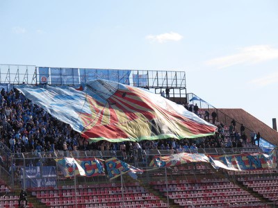 Slovanisti so svojim choreom - Cirkus Slovan