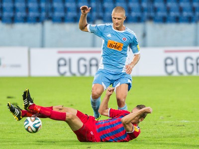 Erik Čikoš v zápase proti Senici