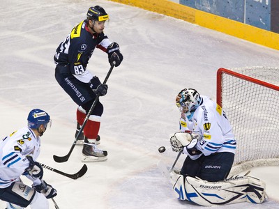 Slovan ostáva prvý, poradil si s Martinom