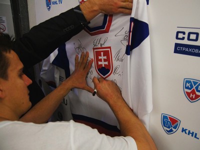 Branko Radivojevič rozdal množstvo autogramov