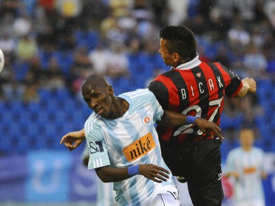 Mamadou Bagayoko a Mário Bicák