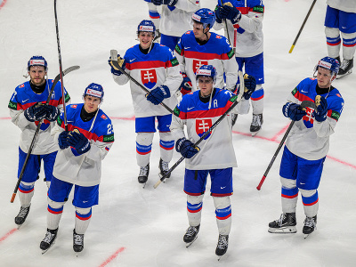 Slovenskí hokejisti sa tešia