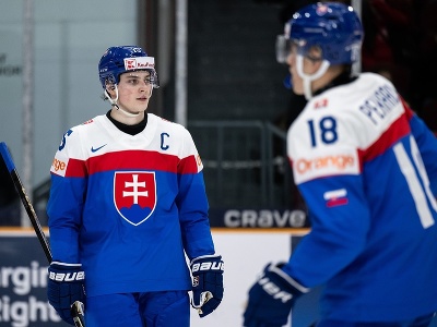 Slovenskí hokejisti Dalibor Dvorský