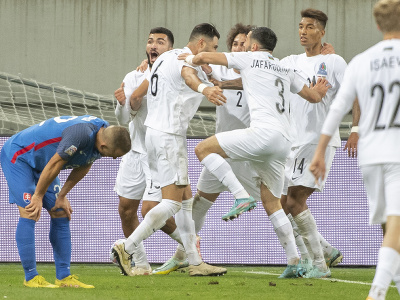 Hráči Azerbajdžanu oslavujú víťazný gól