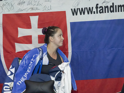 Slovenská tenistka Viktória Hrunčáková po prehratej úvodnej dvojhre finálového súboja Pohára Billie Jean Kingovej
