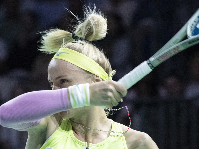Slovenská tenistka Rebecca Šramková v druhom súboji finále Pohára Billie Jean Kingovej