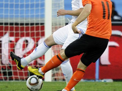 Robben otvoril skóre stretnutia