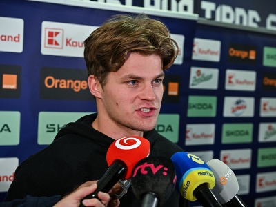 Na snímke obranca Marek Korenčík počas zrazu slovenskej hokejovej reprezentácie