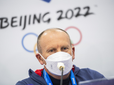 Na snímke vedúci slovenskej výpravy na ZOH Roman Buček počas úvodnej tlačovej konferencie slovenskej výpravy na ZOH pred XXIV. zimnými olympijskými hrami v Pekingu