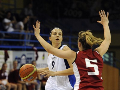  Ivana Jalčová a Verena Bachler 