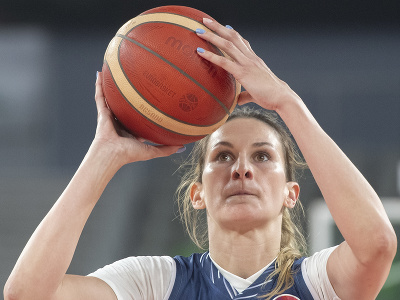 Na snímke slovenská basketbalistka Sabina Oroszová v zápase D-skupiny na ME v basketbale žien Srbsko - Slovensko