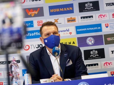 Štefan Tarkovič počas tlačovej konferencie k nominácii na kvalifikačné zápasy na MS 2022