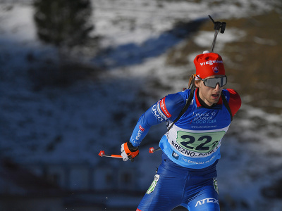 Slovenský biatlonista Damián Česnek na trati miešanej štafety na 4x6 km na majstrovstvách Európy v biatlone v Osrblí