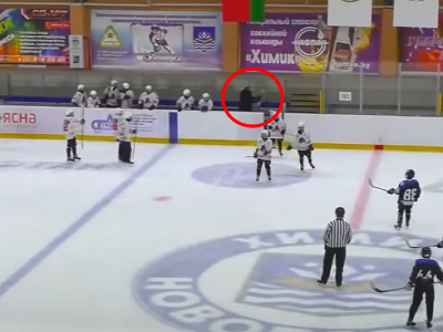 Bieloruský tréner surovo zmlátil počas zápasu svojho zverenca