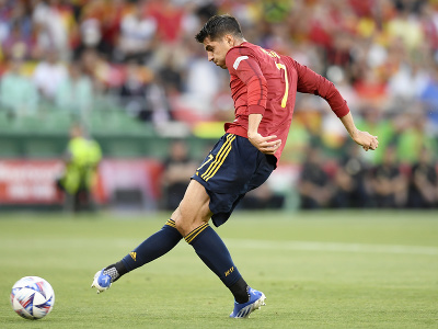 Álvaro Morata dáva vedúci gól Španielska
