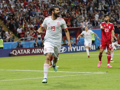 Diego Costa oslavuje gól 