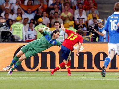 Juan Mata pečatil výsledok na 4:0