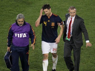 Xabi Alonso po zranení