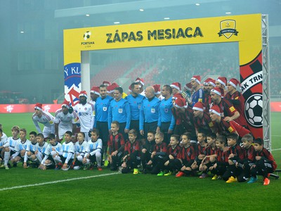 Zápas mesiaca alebo mikulášska fotografia pred 19. kolom Fortuna ligy medzi FC Spartak Trnava a AS Trenčín