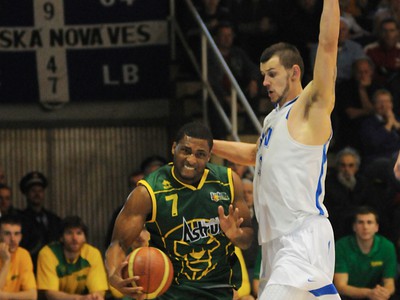 Mike English a Artur