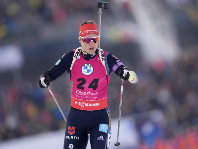 Nemecká biatlonistka Denise Herrmannová-Wicková počas šprintu žien na MS v biatlone