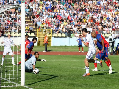 Marek Hamšík strieľa prvý gól