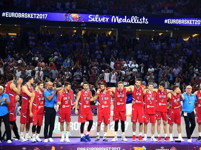 Srbskí basketbalisti so striebornými medailami