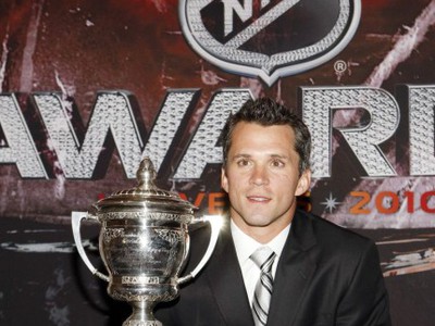 Martin St. Louis s Lady Byng Memorial Trophy
