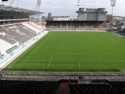 Štadión St. Pauli bude počas ligového zápasu prázdny
