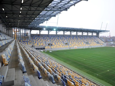 Pohľad na novovybudovaný futbalový štadión DAC Aréna