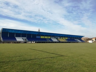 Vyrastajúci štadión v Humennom