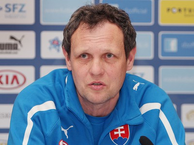 Tréner slovenskej futbalovej reprezentácie Stanislav Griga