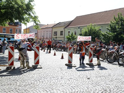 Netradičná dráha pre mladomanželov