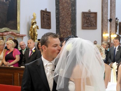 Prvý manželský bozk