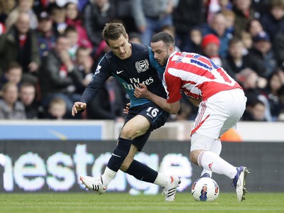 Arsenal remizoval so Stoke City