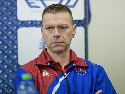 Tréner slovenskej mužskej stolnotenisovej reprezentácie SR Szilárd Csölle