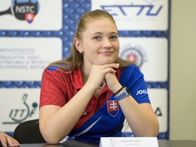 Na snímke reprezentantka SR v stolnom tenise Tatiana Kukuľková počas tlačovej konferencie v Bratislave