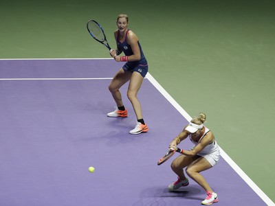 Jekaterina Makarovová a Jelena Vesninová