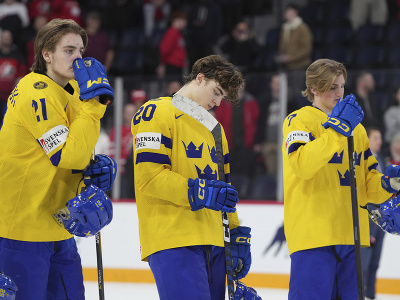 Hokejisti Švédska po prehre v zápase o bronz