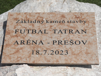 Začatie výstavby futbalového štadióna Futbal Tatran Aréna v Prešove 18. júla 2023. Na snímke základný kameň.